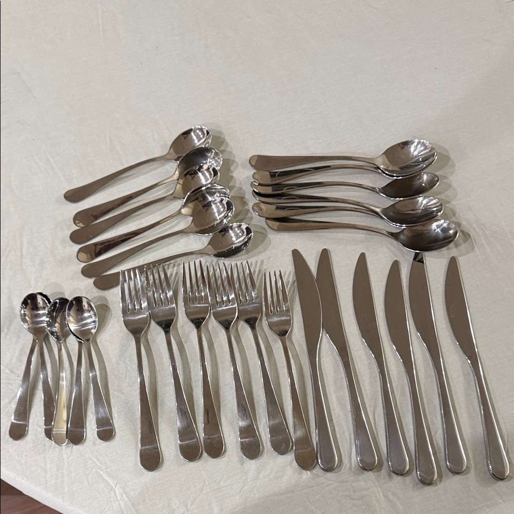 Bed bath and beyond silverware 29 pcs